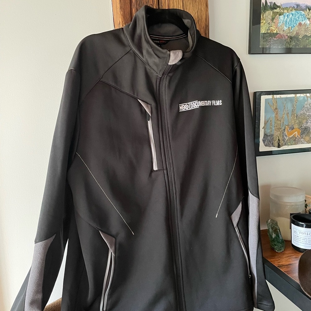 HBO Documentary Films zip up fleece jacket in Medium